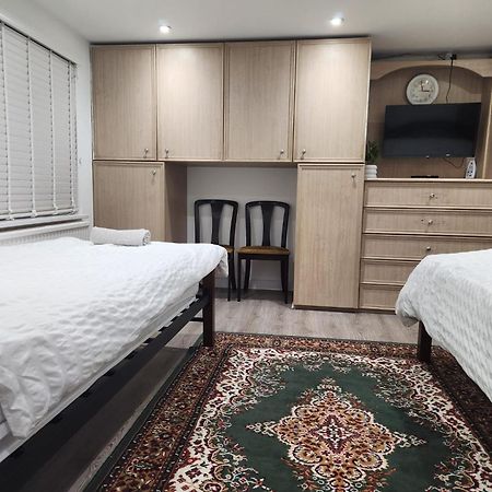 The London En-Suite Ilford Luaran gambar