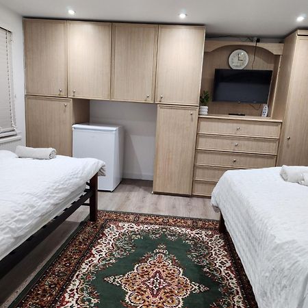 The London En-Suite Ilford Luaran gambar
