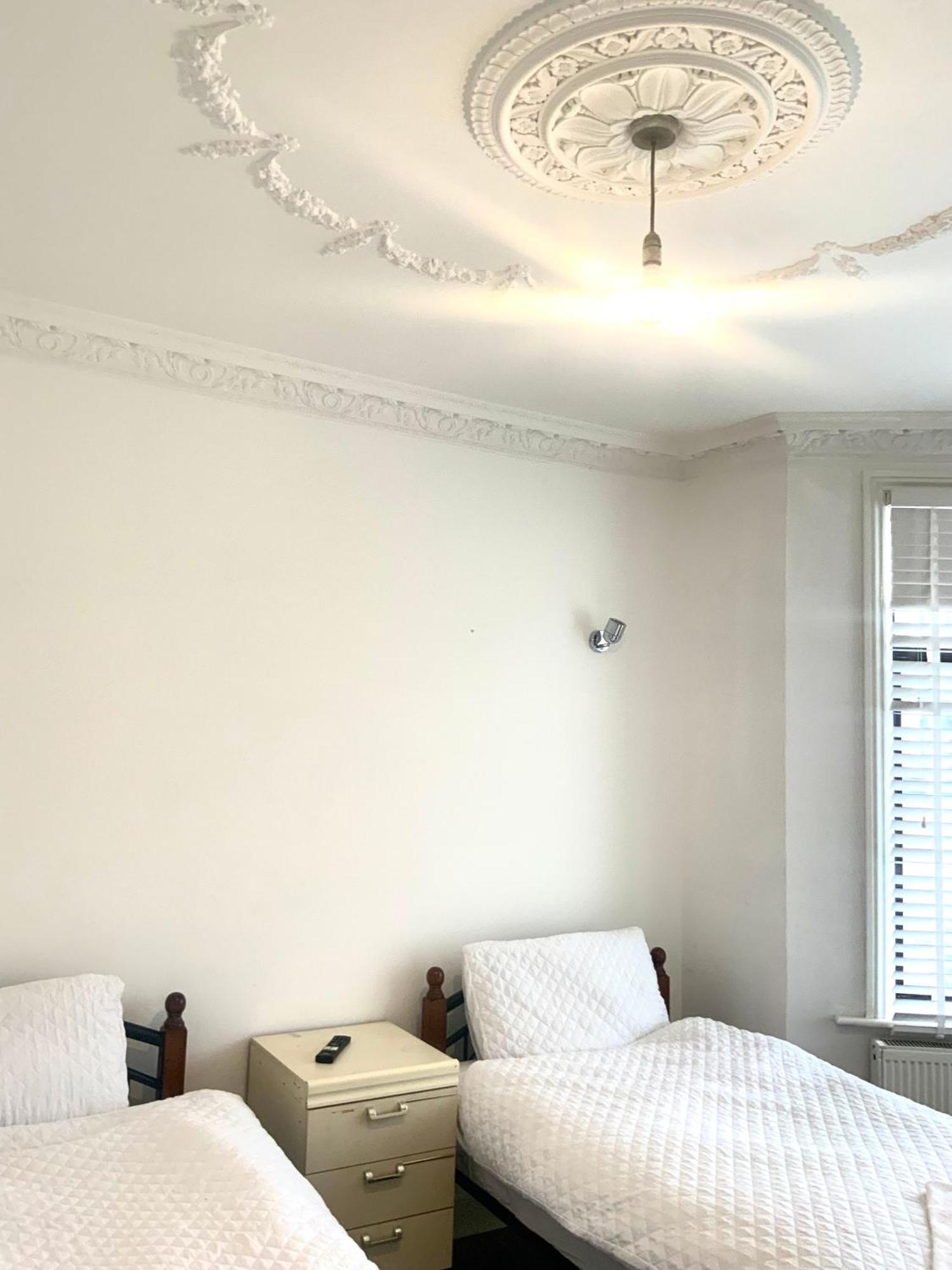 The London En-Suite Ilford Luaran gambar